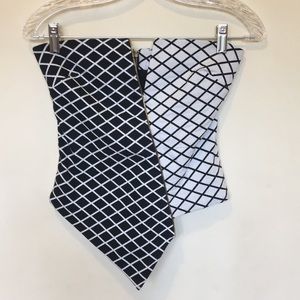 Bustier strapless top with black and white pattern